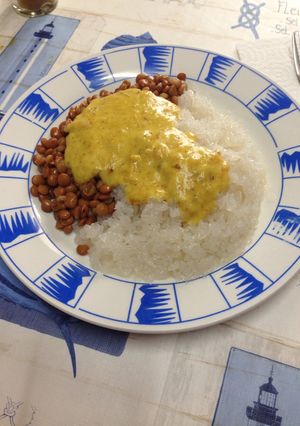 Una foto de Arroz Konjac 21kcal por 150g!! Con lentejas y salsa curry