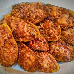 Berenjenas rellenas de carne y verduras