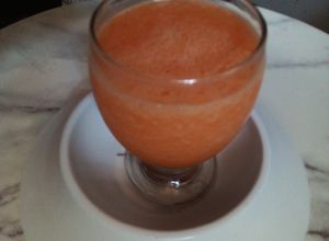 Una foto de Bebida refrescante para el almuerzo de verano