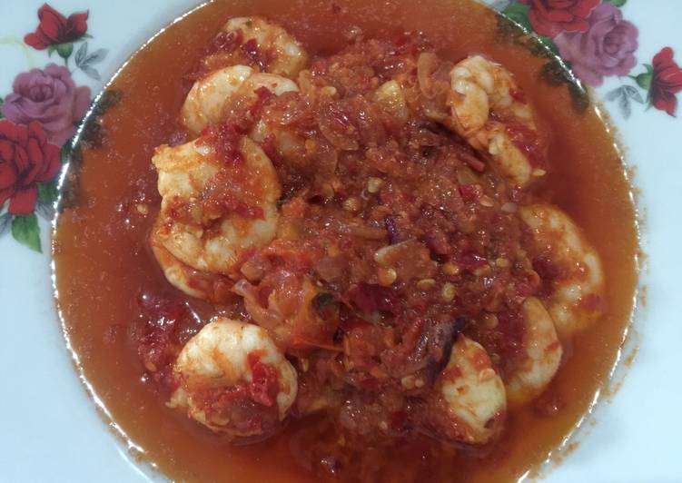 Cara Gampang Menyiapkan Udang Goreng Balado yang Enak Banget