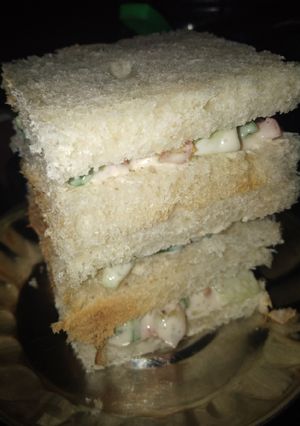 A picture of Tea sandwich.