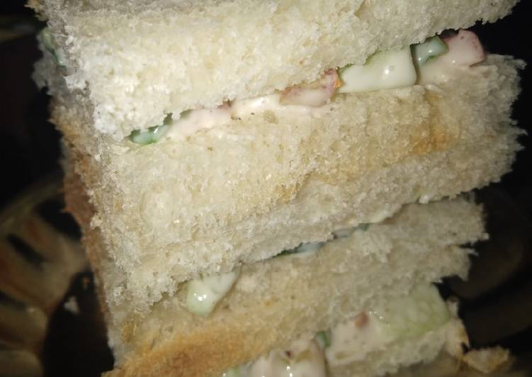 Tea sandwich