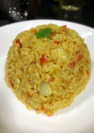 Una foto de Arroz a la jardinera con arroz integral