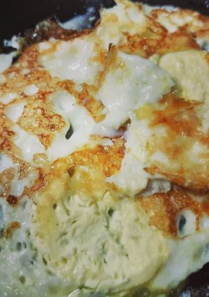 ডিমের ওমলেট(Dimer omlette recipe in Bengali) রেসিপির প্রধান ছবি