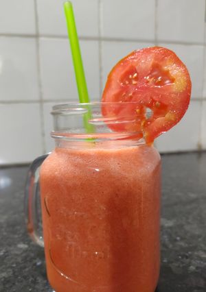 A picture of Tomato juice.