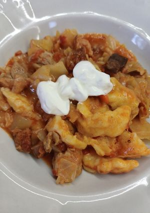 Lecsós káposzta nokedlivel recept fotója