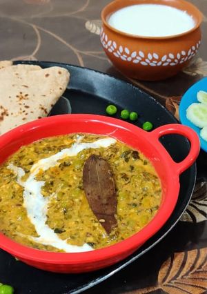 A picture of Methi Malai Matar.
