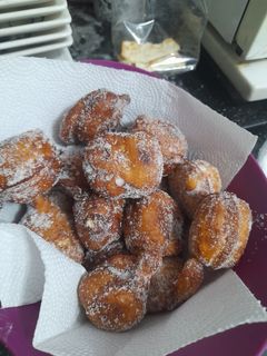 Una foto de Buñuelos dulces ! 🤍🫶