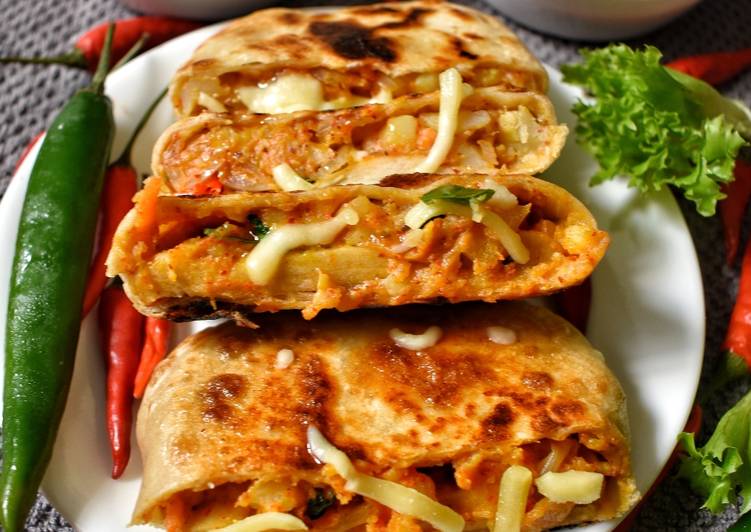 Veg Mughlai Paratha