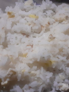 Una foto de Arroz salteado con huevo 👌