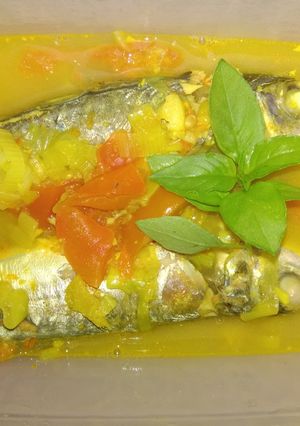 Foto resep Ikan selar bumbu kuning (woku kuah)