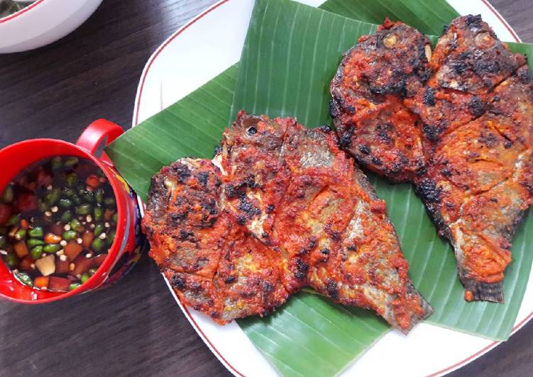 Ikan bakar pedas manis