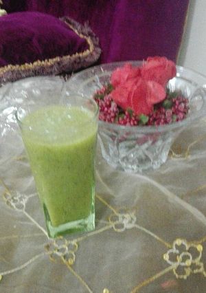 صورة لوصفة عصير الكيوي والليمون والنعنع