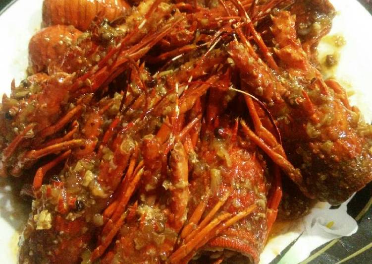 Lobster/ Kepiting Saus Asam Manis