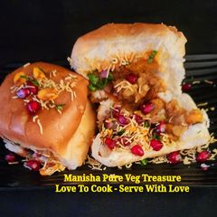 A picture of Kutchi Dabeli with Leftover Potato.