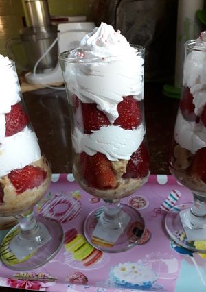 صورة لوصفة تحلية بريستيج بالفراولة