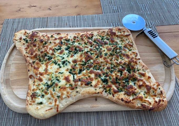 Recipe of Any-night-of-the-week Cheesy Garlic Bread