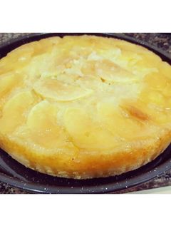 Una foto de Tarta invertida de manzanas 🍎