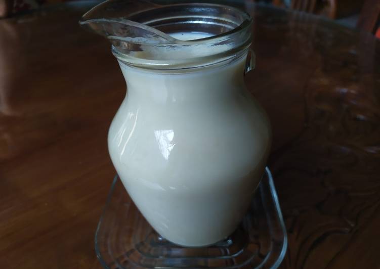 Cara Gampang Menyiapkan Susu Kacang Kedelai yang Enak