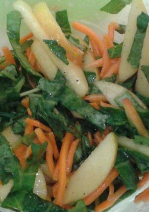 A picture of Kale Apple Slaw.