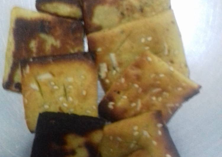 Simple Way to Make Favorite Gur Bajara ki meethi matthi