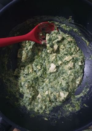 Una foto de Salsa cremosa de Pollo y Espinaca