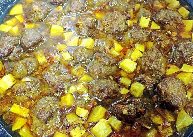 Resep Semur Bola-Bola Daging, Menggugah Selera