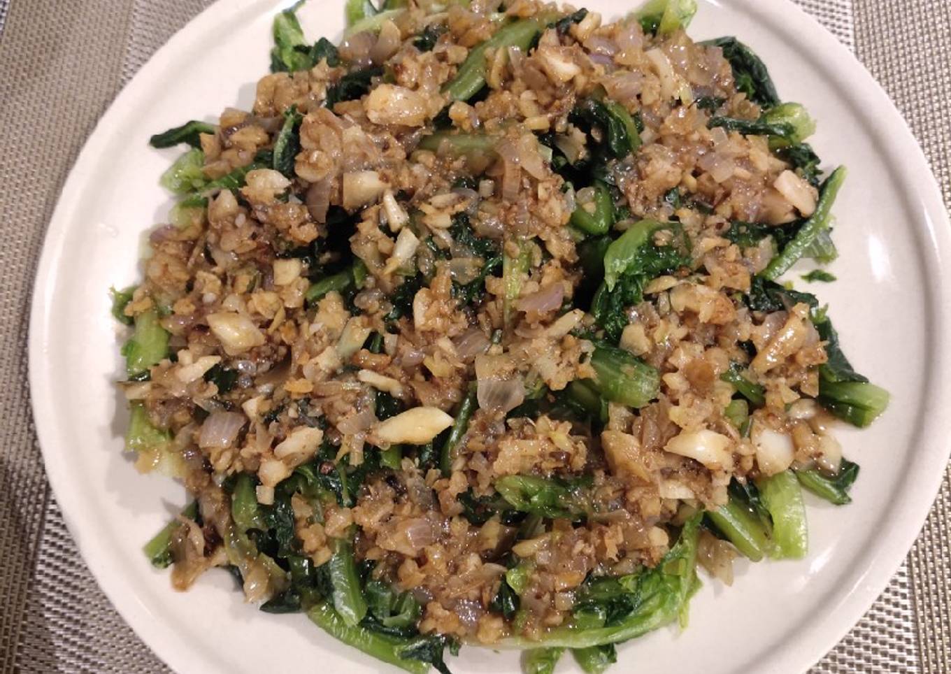 Indian Lettuce Top with Dried Shrimps