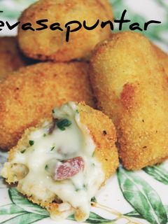 Una foto de Croquetas de jamón ibérico