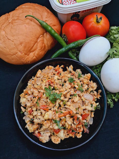 अंडा भुर्जी(Anda bhurji recipe in Hindi) रेसिपी मुख्य फोटो