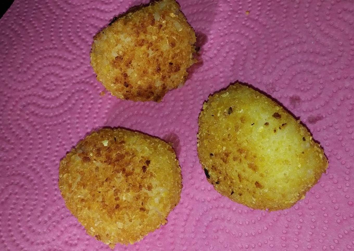 Bolitas de sushi rellenas 🍚🍚