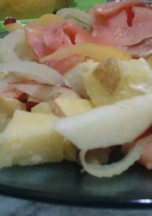 Una foto de Ensalada de salmón ahumado