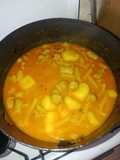 Guiso de macarrones y salchichas