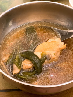 簡單好喝的剝皮辣椒雞湯 的食譜成品照片