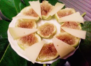 Foto principal de Higos de cuello de dama con queso