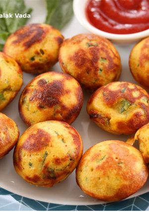 A picture of Less Oil Handvo Flour Palak Vada.