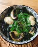 🌱 Canh Nấm Rong Biển Wakame (Vegan)