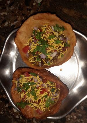 A picture of Katori chaat.