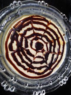 कॉफी मिल्क पुडिंग (खरवस पावडर सहित) (coffee milk pudding recipe in marathi) रेसिपी चे मुख्य फोटो 