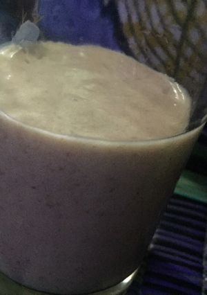 A picture of Date milkshakes.