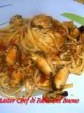 Linguine con Pomodorini, Cozze, Vongole e Pesto di Pistacchio di Bronte