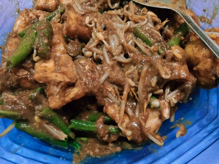 Cara Gampang Membuat Resep Rujak Petis yang Lezat Anti Ribet, Bikin Ngiler