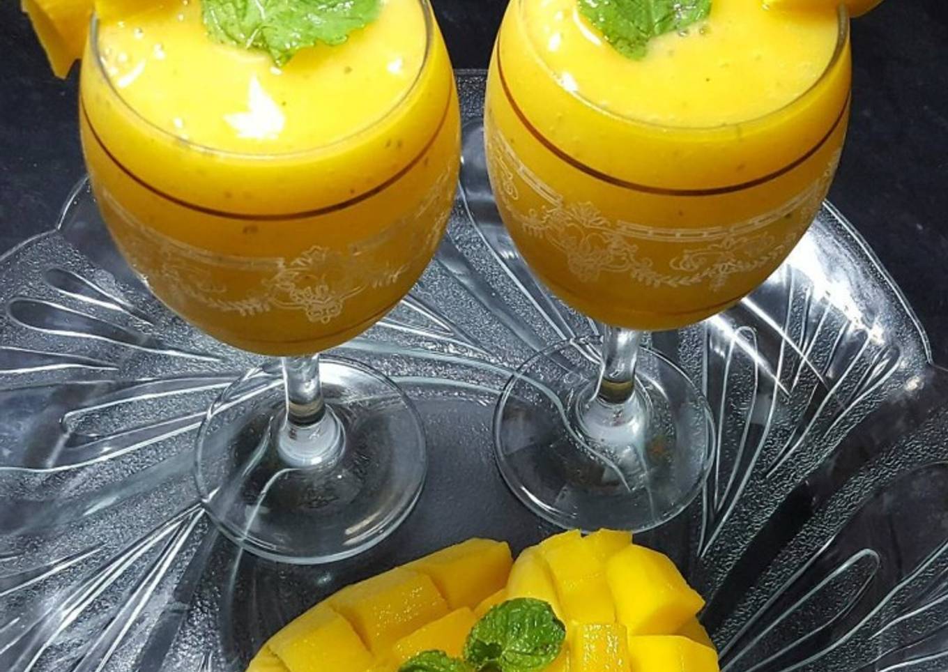 Mango Lady 😍