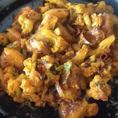 A picture of Dry masala gobhi winter special.
