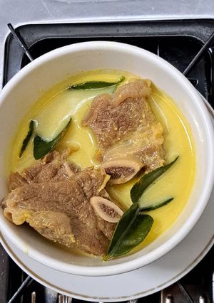 Foto resep Soto Iga Sapi Daun Jeruk