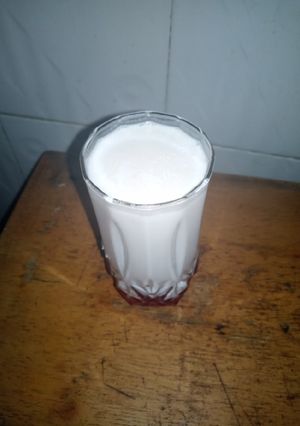 A picture of Coconut milk.