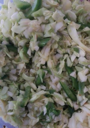 A picture of Easy cabbage salad.