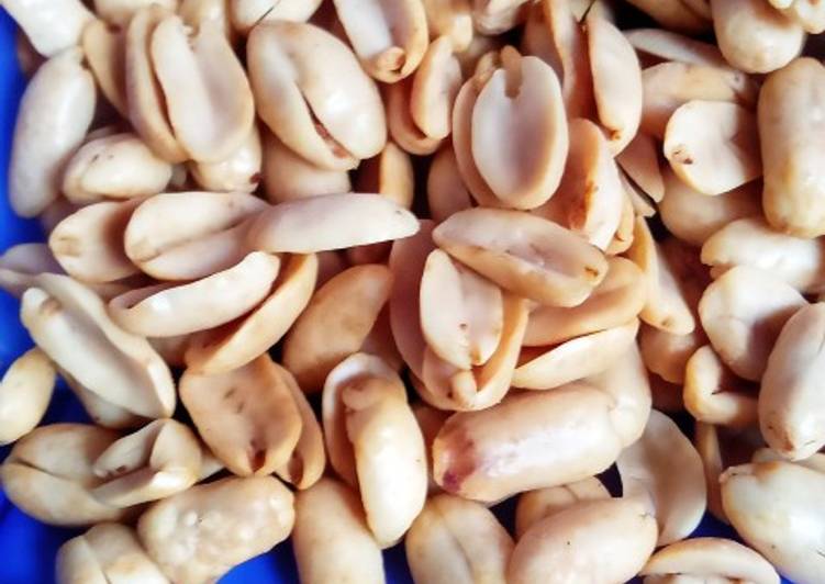 Cara Bikin Kacang Goreng Kupas, Menggugah Selera