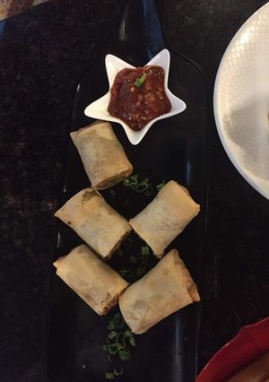 A picture of Instant Rice rolls.