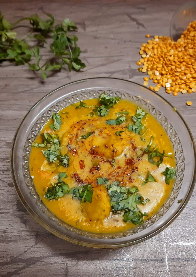 दाल-ढोकली (Daal-dhokli recipe in hindi) रेसिपी मुख्य फोटो